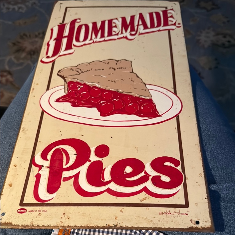 Retro Homemade Pies Sign - Picture 1 of 2